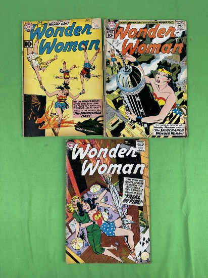 Wonder Woman 104, 122(detached cover), 124
