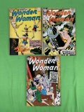 Wonder Woman 104, 122(detached cover), 124