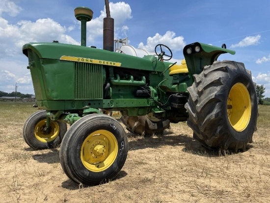 JD 4010 Tractor