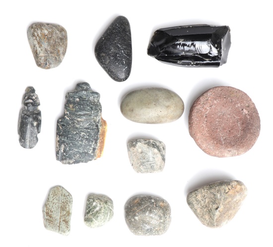 Group of Mexcala Green Diorite Stones & Pendants