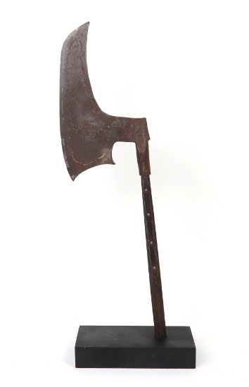 Massive Mounted Bardiche Axe