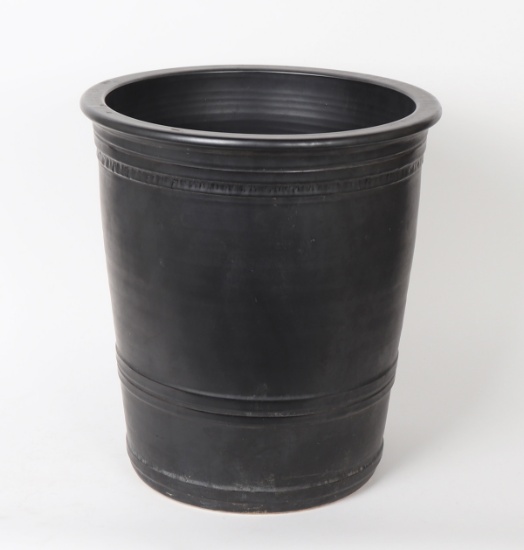 Decorative Black Flower Pot
