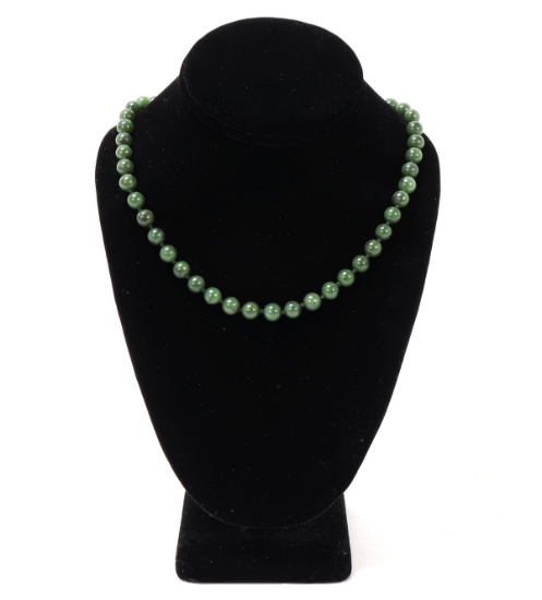 Gorgeous Chinese Marbled Jade Bead Necklace