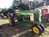 John Deere 520