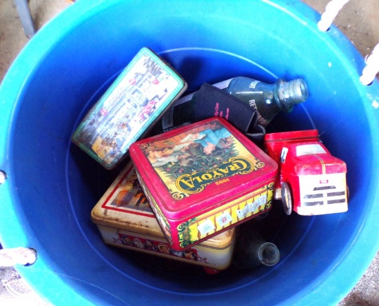 Bucket of misc tins & bottles