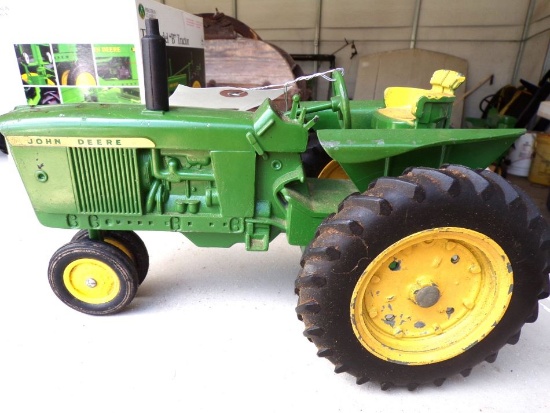 Toy John Deere 3020