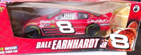 Toy Dale Earnhart Jr #8 race car