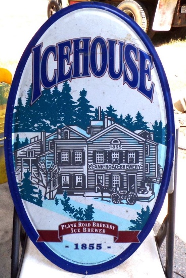 Ice House sign