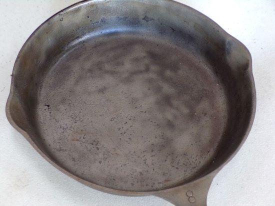 Wagner #8 Iron skillet