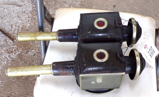 2 - Kerosine buggy lanterns