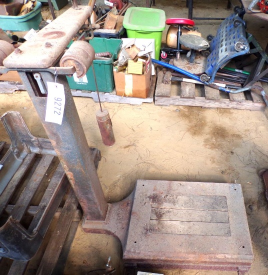 Howe platform scale