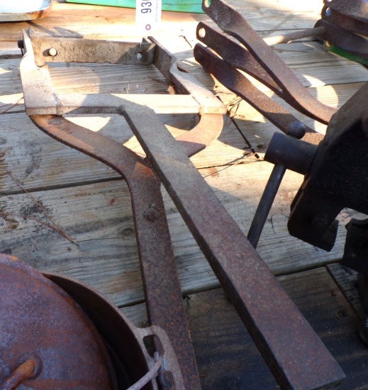 2 Sway bars for John Deere Std tractors