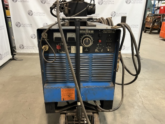 MILLER, DELTAWELD 450 AMP, MIG WELDER WITH WIRE FEED