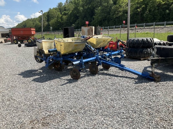 Ford Planter