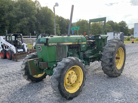John Deere 2350 4WD Tractor