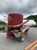 International 1150 Grinder MIxer