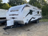 2012 Cherokee Wolf Pack 27' Toy Hauler