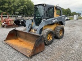John Deere 332E