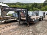 2006 Heft 27' Gooseneck Air Trailer