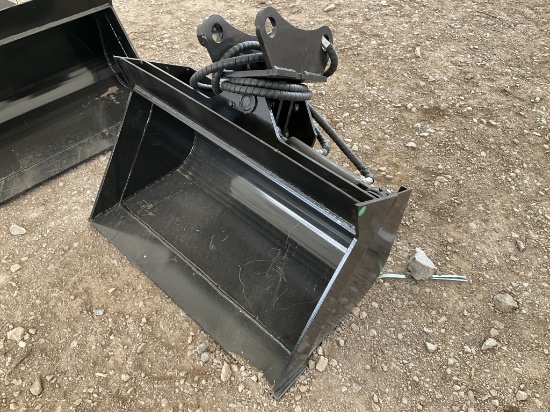 New Future 5' Hydraulic Tilt Bucket
