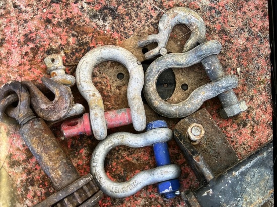 Lot of 4 Clevices