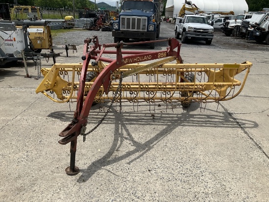 New Holland 256 Rolabar Side Delivery Hay Rake