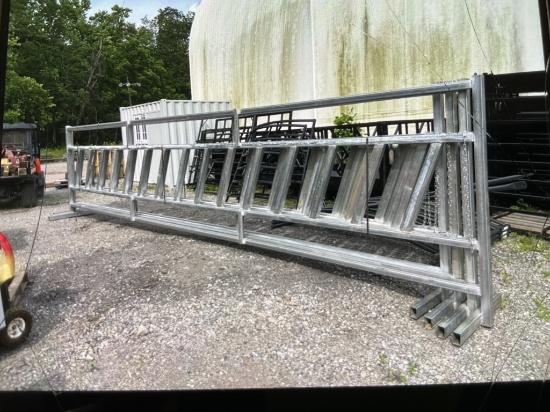 New Freestanding Feeding Panel 24'