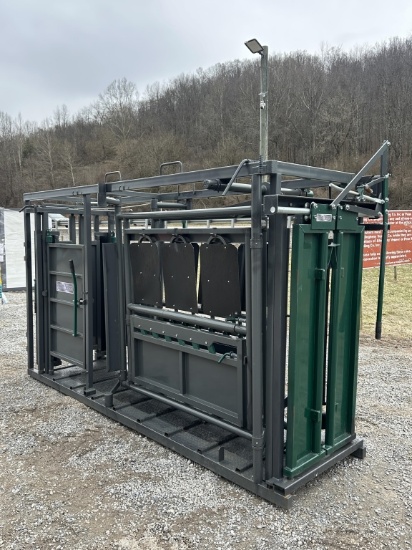 Tuff Built Deluxe Squeeze Chute