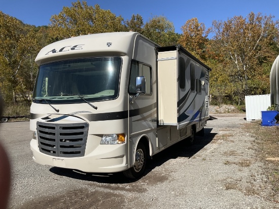 2015 Thor Motor Coach ACE 29.2 RV Motor Home