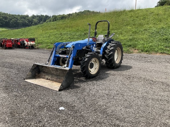 New Holland TN75 Tractor