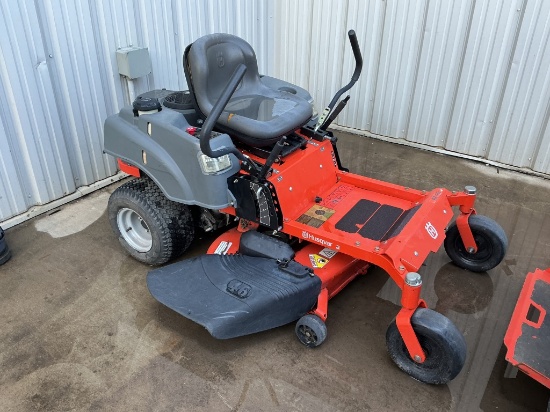 Husqvarna RZ461 Zero Turn Lawn Mower