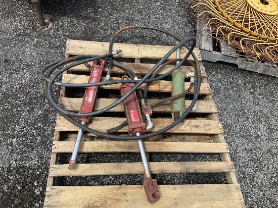 Lot of 3 Hydraulic Cylinders