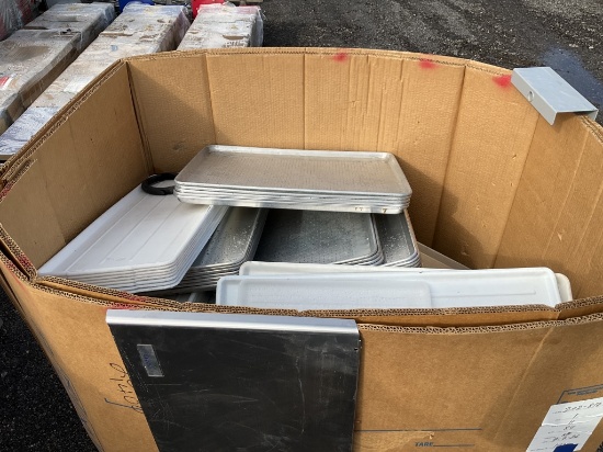 2 Boxes of Gaylord Kitchen Sheet Pans