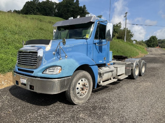 2007 Freightliner Columbia Tractor Truck