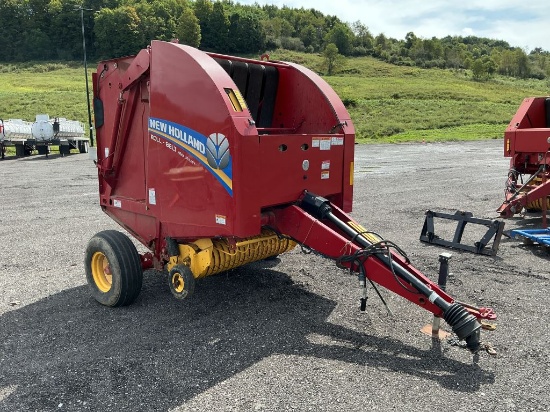 New Holland 450 Utility Round Baler
