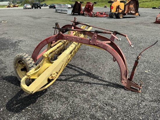 New Holland 256 Side Delivery Rake