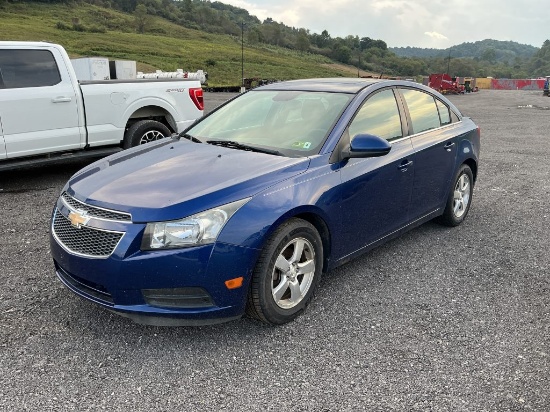 2013 Chevrolet Cruze LT Car