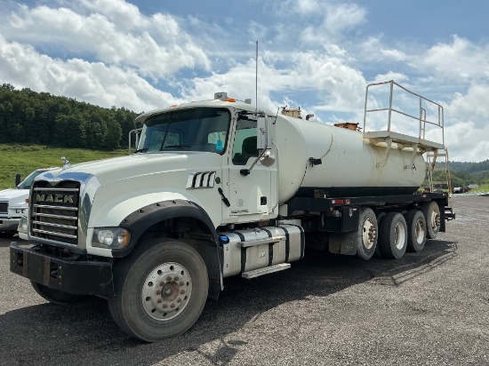 2014 Mack Granite Water Truck