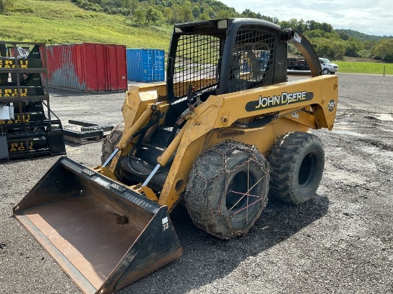 2003 John Deere 260 Wheeled Skid Steer