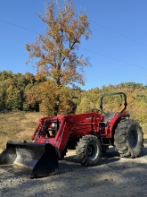 Massey Ferguson 1560 Compact Tractor