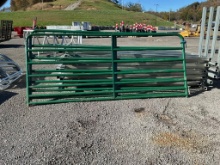 10' Green Gate
