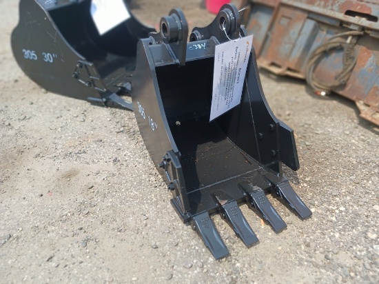 Brand New Unused Landhonor BKT-31-C30518HD 18in Mini Excavator Bucket (C384)