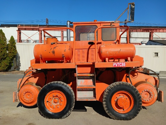 1995 Stewart & Stevenson SS4200 Rail Car Mover