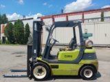 Clark CQ30L 6,000lb Forklift