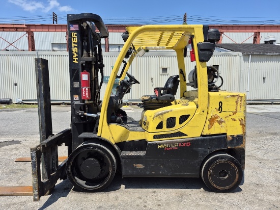 2016 Hyster S135 13,500lb Forklift