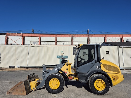 2020 John Deere 204L Wheel Loader