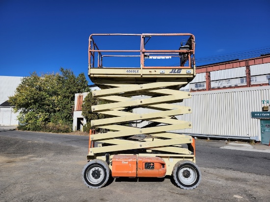 2013 JLG 4069LE 40ft Scissor Lift