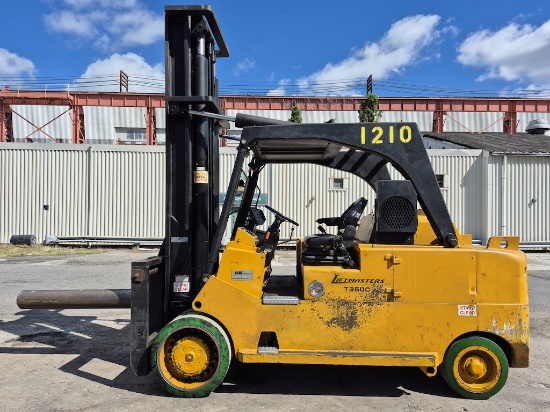 Royal T350C 35,000lb Forklift
