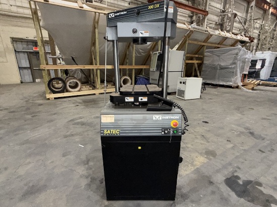 Instron UTM-HYD Core Compression Tester (KEN502)