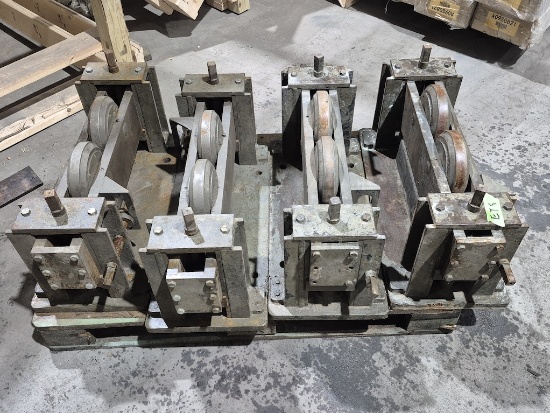 Lot of 4 Pipe Rollers (ET8)